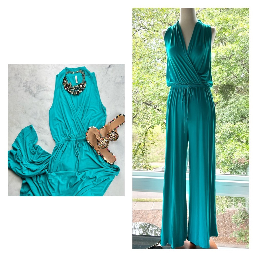 Tua Tua Sleeveless Romper/Jumpsuit ~ Sz S